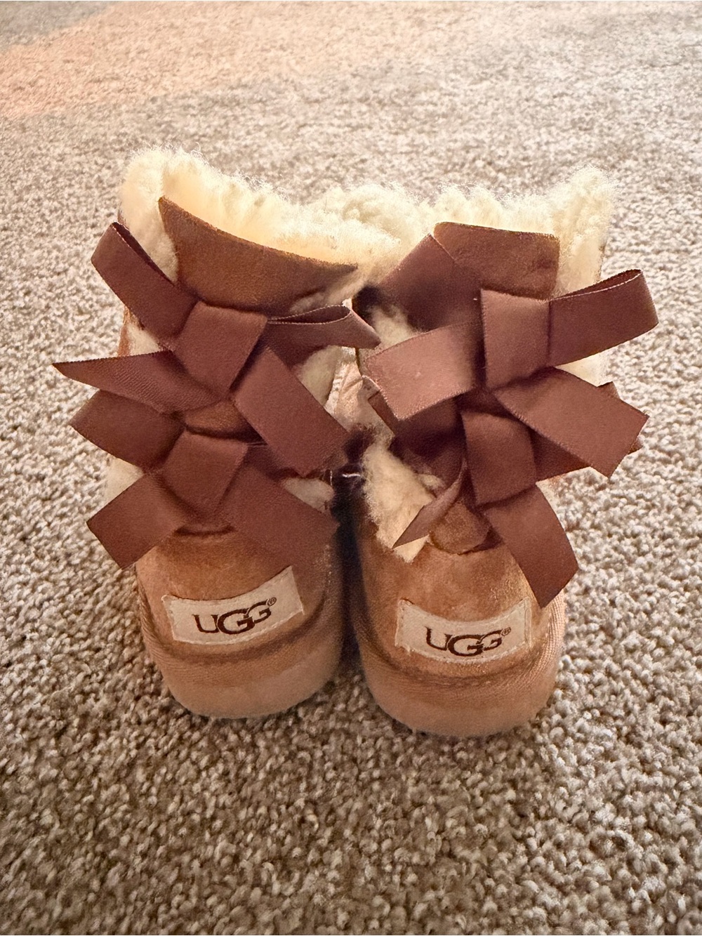 UGG Kids Chestnut Bailey Bow Boots